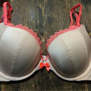 Victorias Secret Size 36B Ivory W/ Coral Very Sexy‎ Push Up Nylon Underwire Bra
